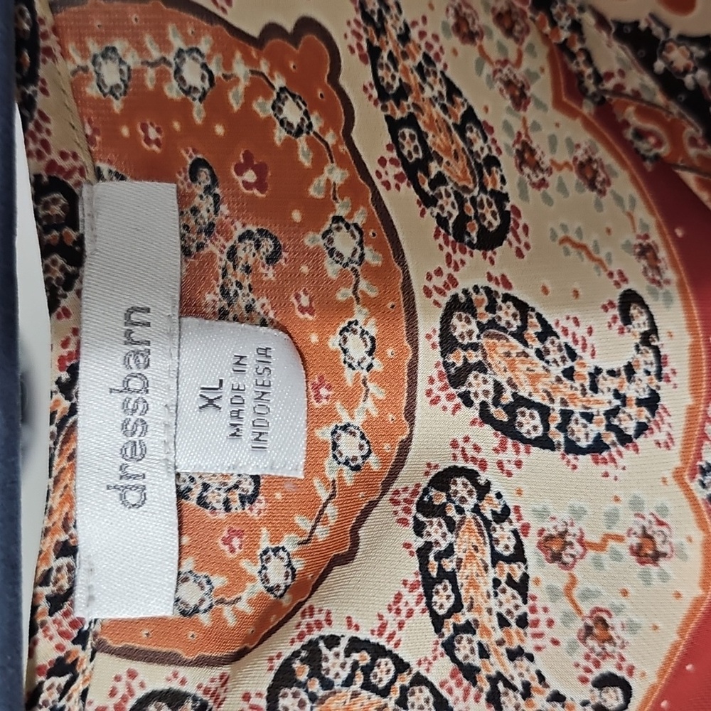 184 Dressbarn Paisley V-Neck Blouse - Picture 2 of 3